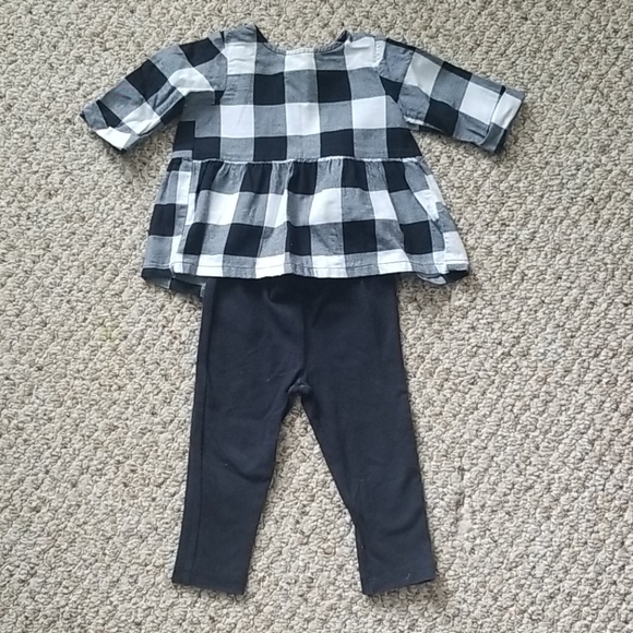 3 pc infant outfit - Picture 2 of 2